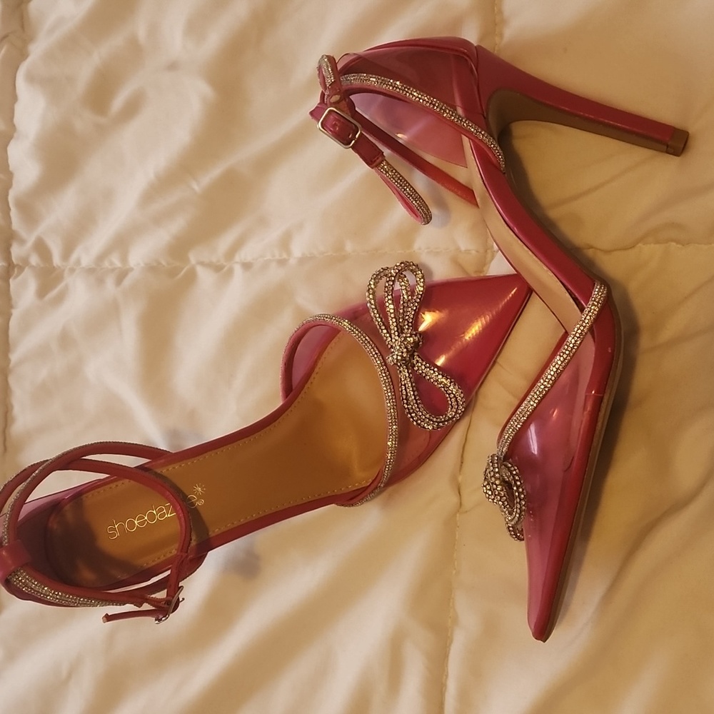 Pink clear heels with rhinestone bow and ankle strap never worn